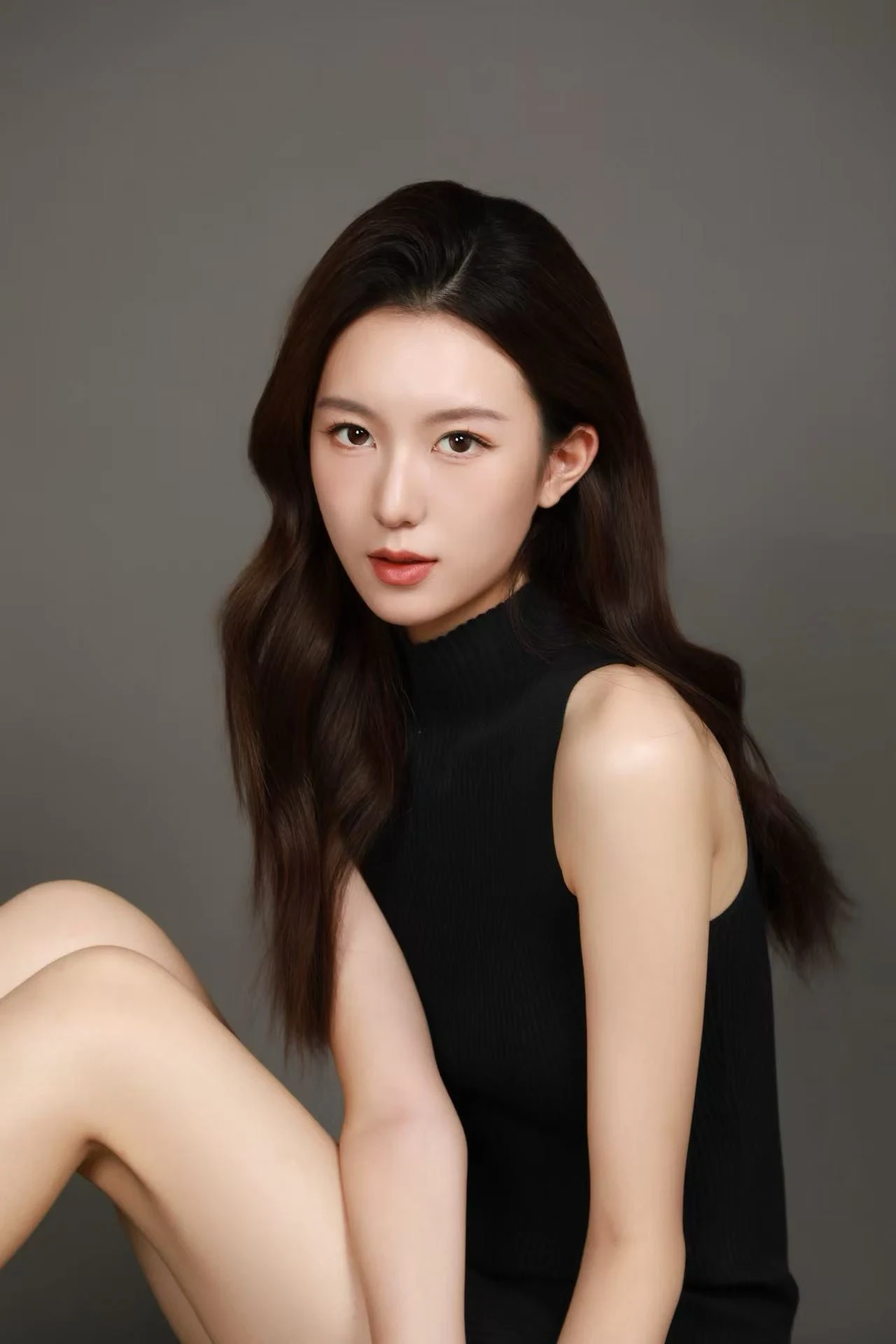 张洛嘉公开肖像